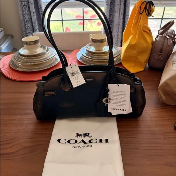 Coach Empire Carryall Brown/Black Leather Shoulder Bag - Picture 2 of 14